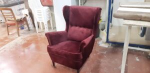 כורסא קיימת - אחרי ריפוד מחדש