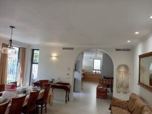 הקשתות בדרך למטבח